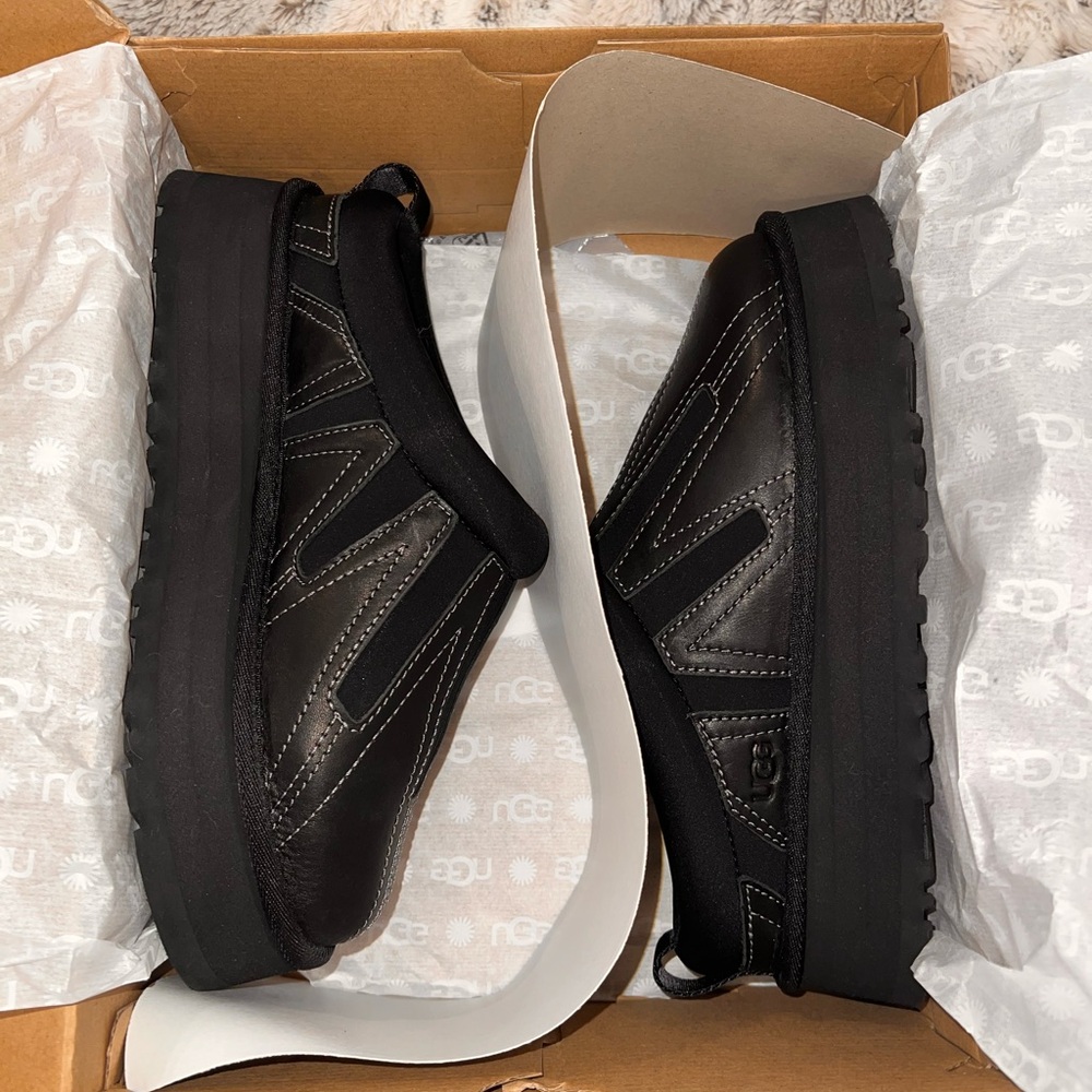 UGG TAZZ SUNWAVE Black
